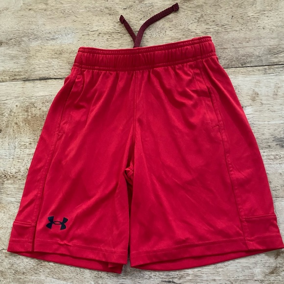 Under Armour Size YS Red UA Velocity Shorts - Picture 3 of 11